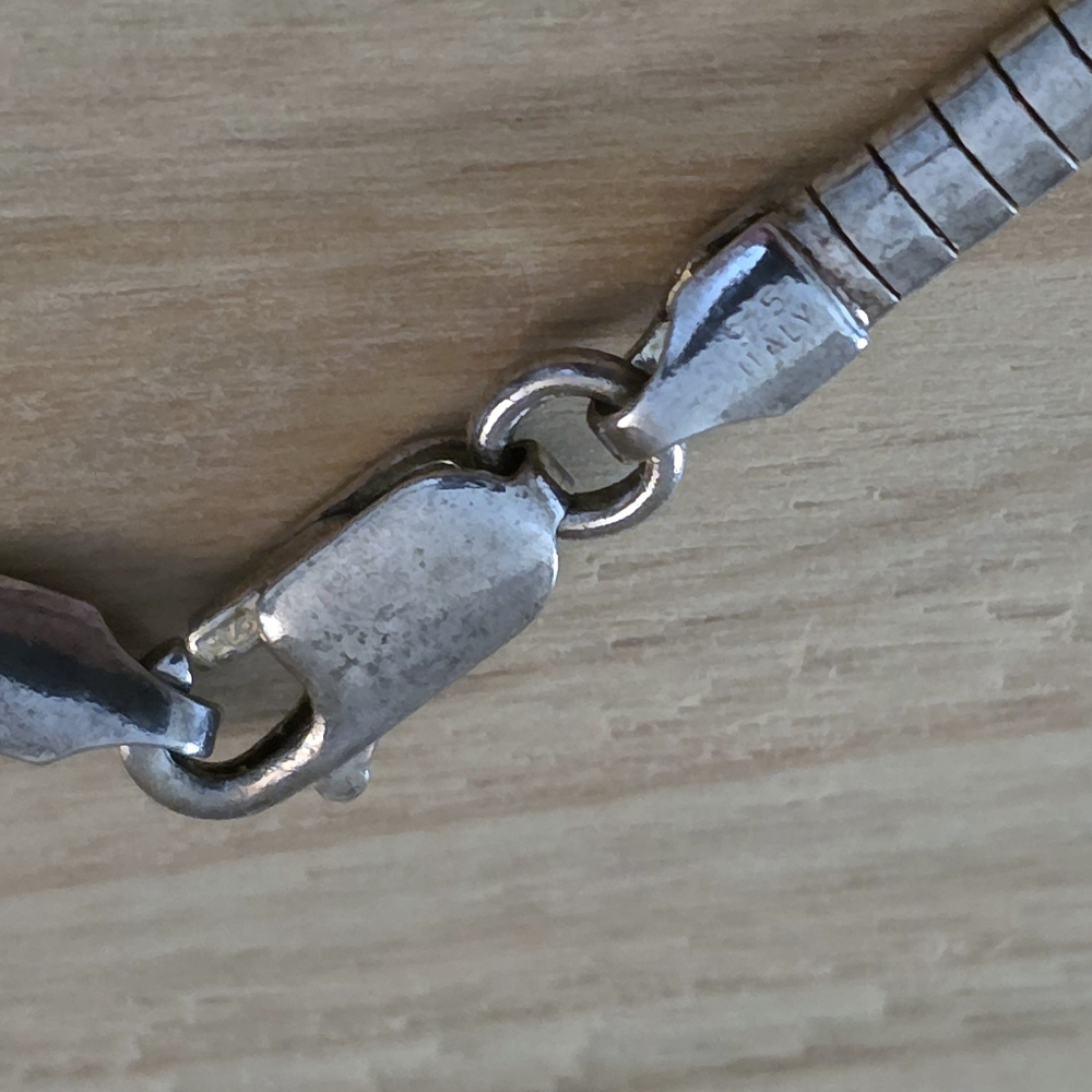 Sterling Silver Omega Necklace 18" - Picture 3 of 3